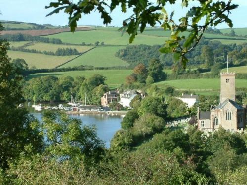 Stoke Gabriel Lodgings Bed & Breakfast Totnes Exterior photo